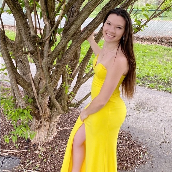 Macy's | Dresses | Macys Prom Dress | Poshmark
